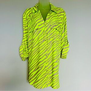 NEW! | Torrid Neon Yellow Zebra Georgette Button-Down Pullover Blouse | Size 2